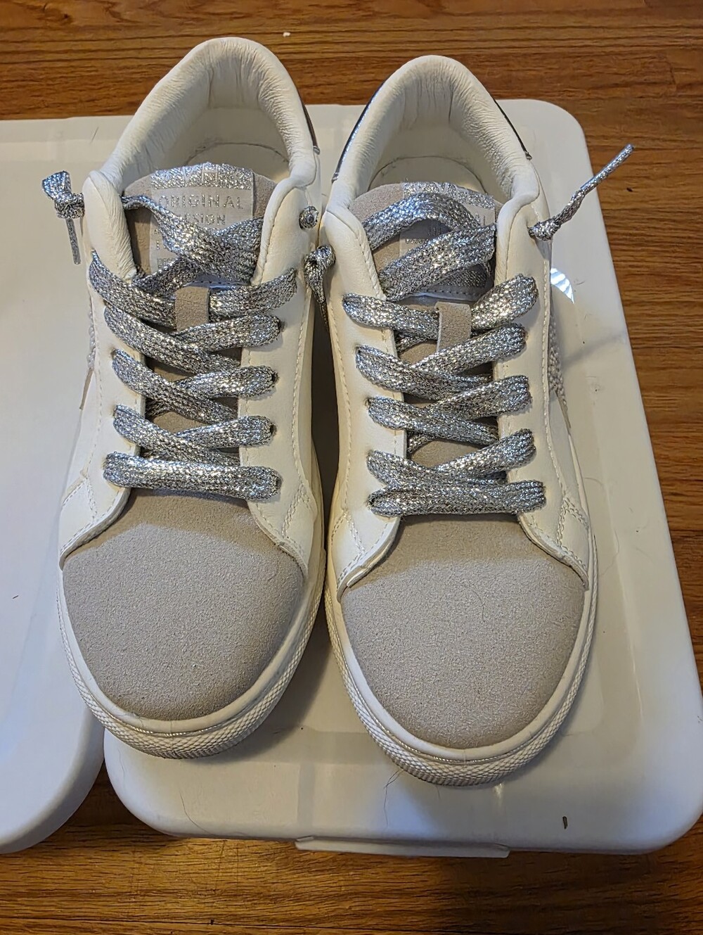 Vintage Havana White and Silver Women's Sneakers